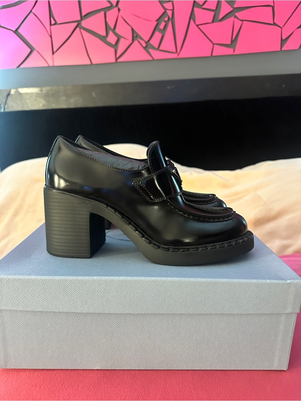 NIB Prada Black Patent Leather Logo Strap Loafers Heel - Picture 3 of 4